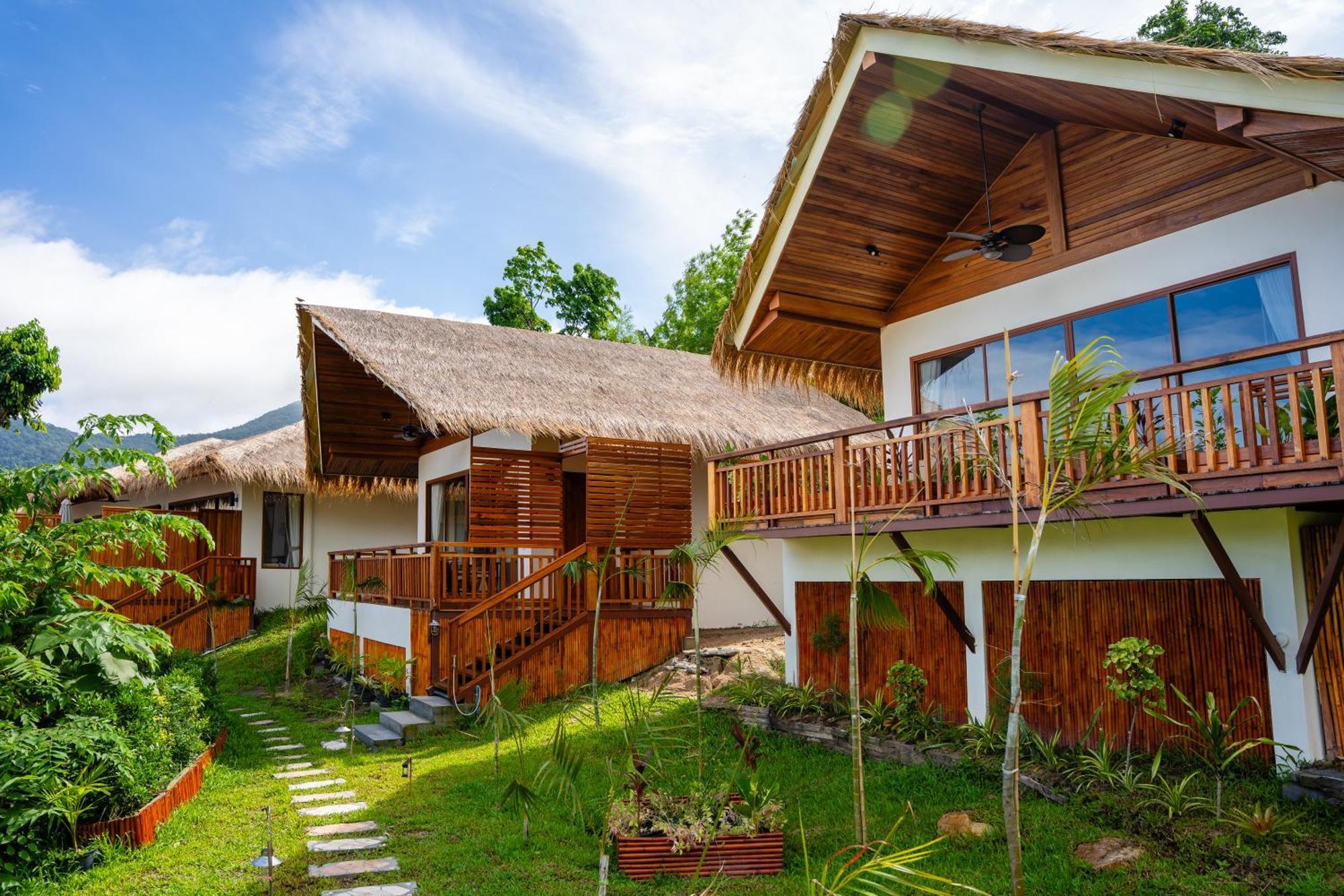 Ten Moons Sunset Villas Koh Lipe Exteriör bild
